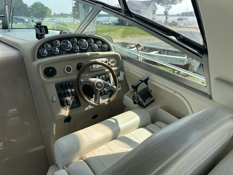 Slide: The Image of Sea Ray 290 Sundancer 1998 - 6536376
