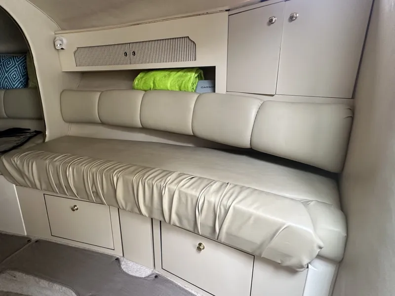 Slide: The Image of Sea Ray 290 Sundancer 1998 - 6536404
