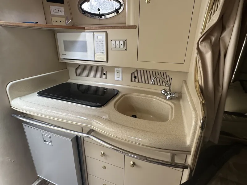 Slide: The Image of Sea Ray 290 Sundancer 1998 - 6536400