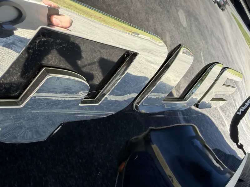 Slide: The Image of Correct Craft Ski Nautique 200 OB 2011 - 6536693