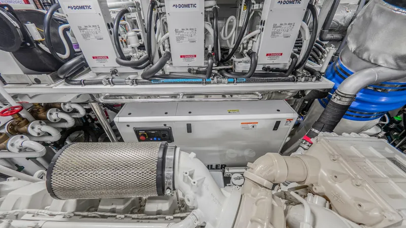 Slide: The Image of Galati-LONESTAR-Engine8 - 6536863