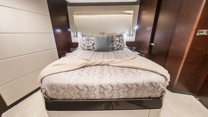 Slide: The Image of Galati-LONESTAR-Staterooms4 - 6536819