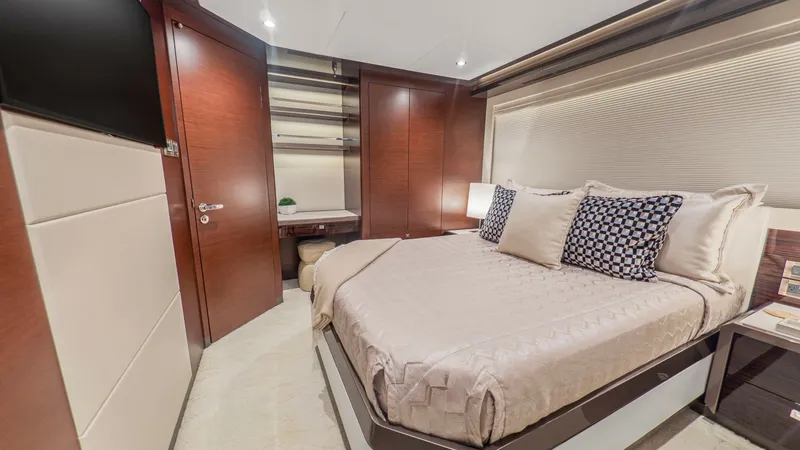 Slide: The Image of Galati-LONESTAR-Staterooms16 - 6536831