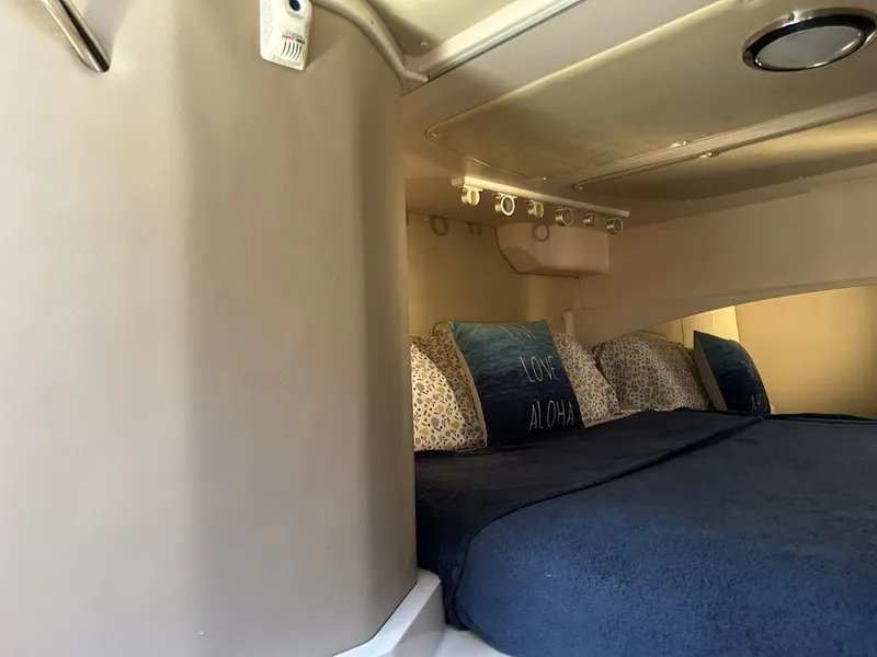 Slide: The Image of Grady-White Express 360 2007 - 6852674