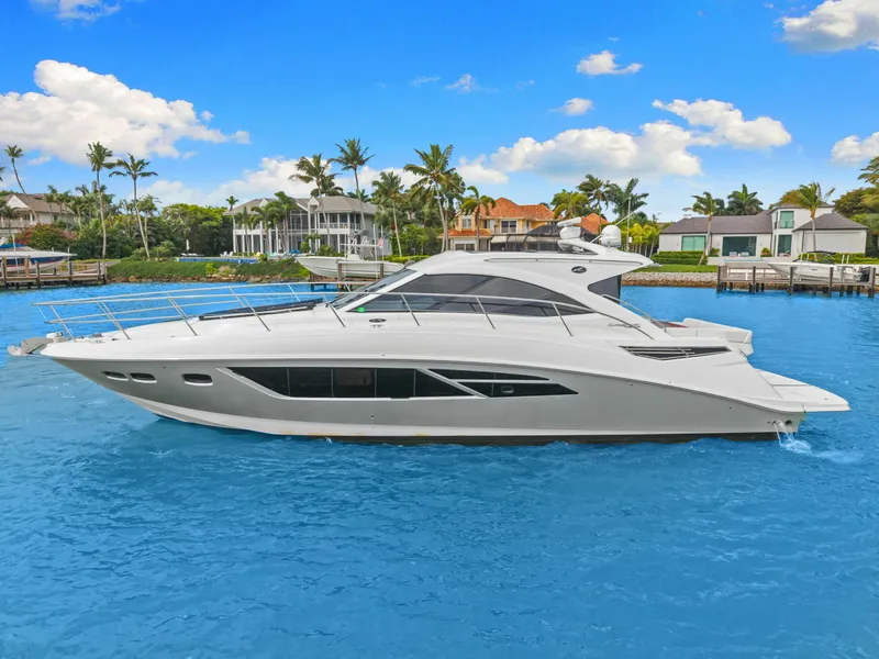 Slide: The Image of Sea Ray SUNDANCER 510 2017 - 6550754