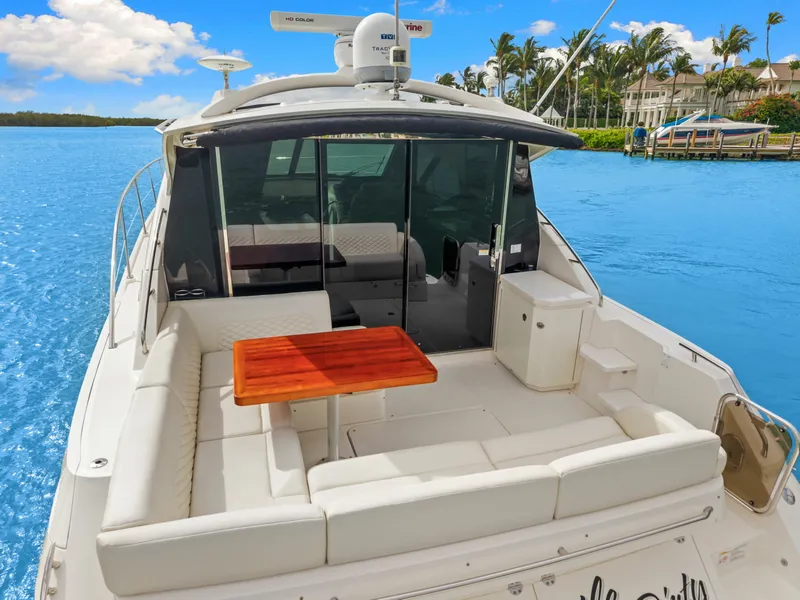 Slide: The Image of Sea Ray SUNDANCER 510 2017 - 6550789