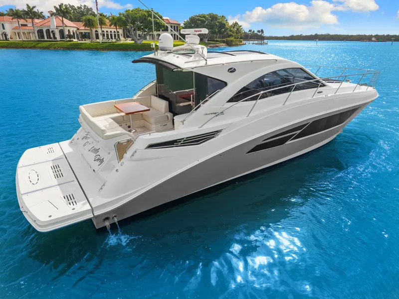 Slide: The Image of Sea Ray SUNDANCER 510 2017 - 6550749