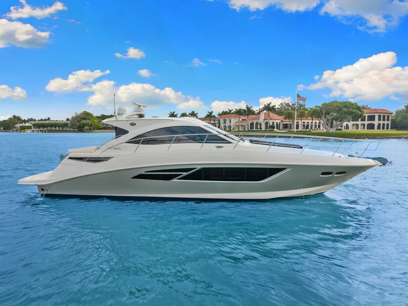 The Image of Sea Ray SUNDANCER 510 2017 - 6550745