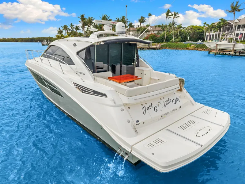 Slide: The Image of Sea Ray SUNDANCER 510 2017 - 6550752