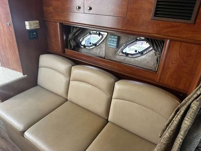 Slide: The Image of Rinker 310 Express Cruiser 2012 - 6550929