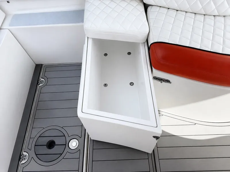 Slide: The Image of Rinker 310 Express Cruiser 2012 - 6550913