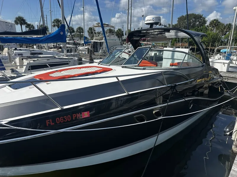 Slide: The Image of Rinker 310 Express Cruiser 2012 - 6550900