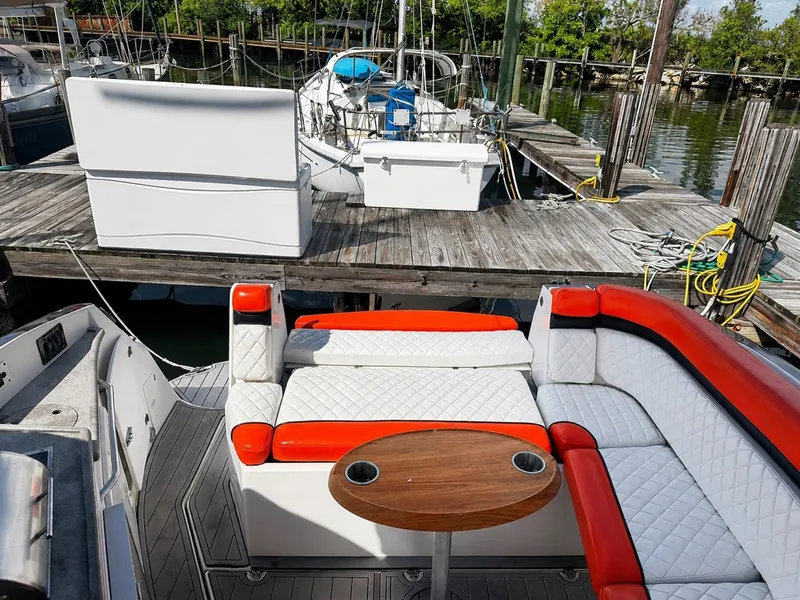 Slide: The Image of Rinker 310 Express Cruiser 2012 - 6550910