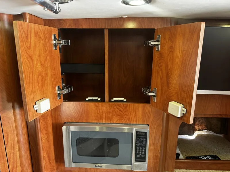 Slide: The Image of Rinker 310 Express Cruiser 2012 - 6550942