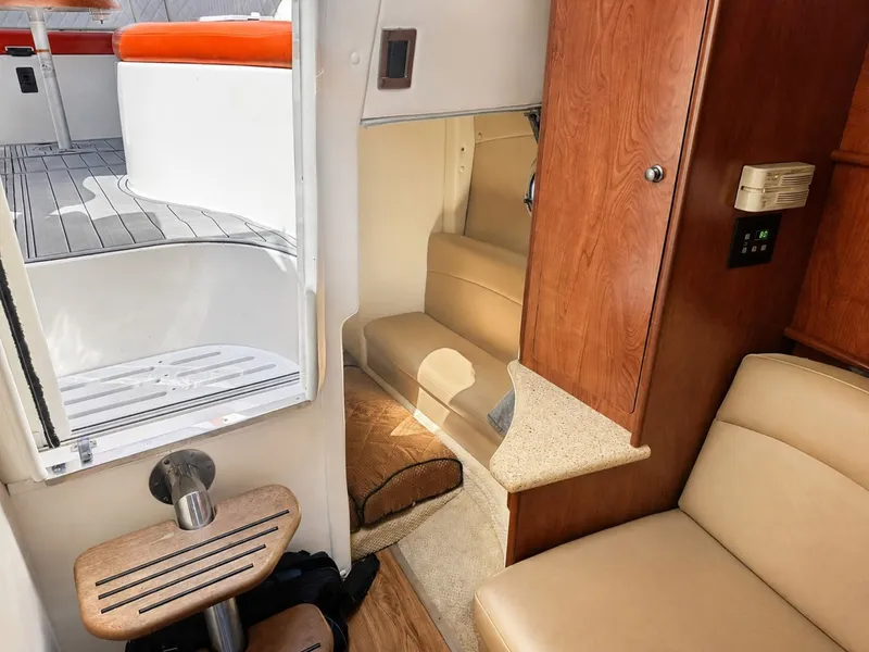 Slide: The Image of Rinker 310 Express Cruiser 2012 - 6550925