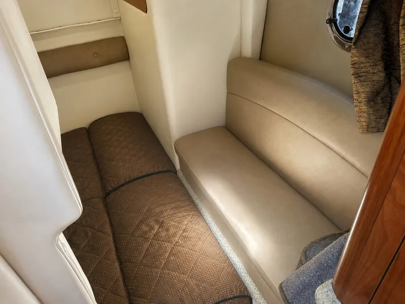 Slide: The Image of Rinker 310 Express Cruiser 2012 - 6550926