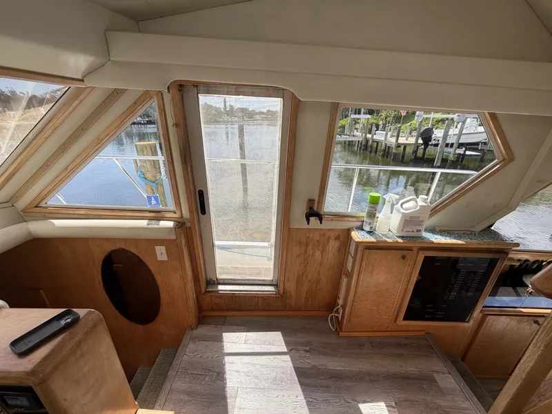 Slide: The Image of Navigator 5300 1999 - 7682475