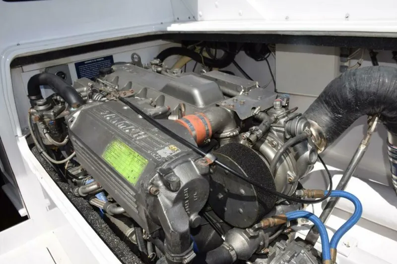 Slide: The Image of Starboard Yanmar 315hp - 7384113