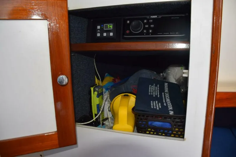 Slide: The Image of Air Conditioning Controls, Fusion Stereo, Portside Cabinet - 7384089