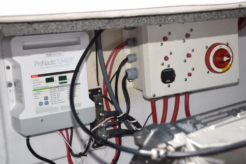 Slide: The Image of Outboard Port Motor, Smart Charger, Shut Off Switch, Circuit Breakers - 6551438