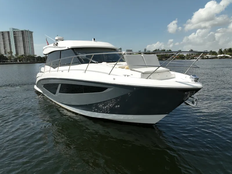 Slide: The Image of Regal 42 XO 2022 - 6551315