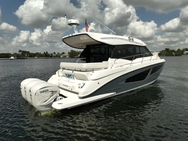 Slide: The Image of Regal 42 XO 2022 - 6551290
