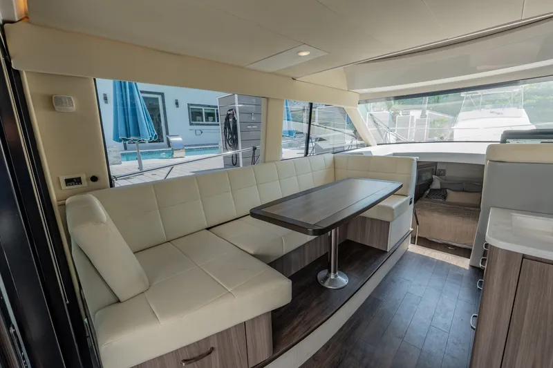 Slide: The Image of Regal 42 XO 2022 - 6551335