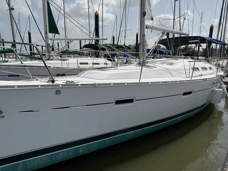 Slide: The Image of Beneteau 373 - 6551979