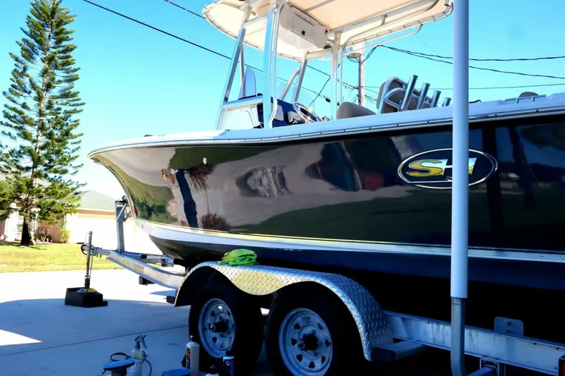 Slide: The Image of Sea Hunt Ultra 211 2017 - 6551579