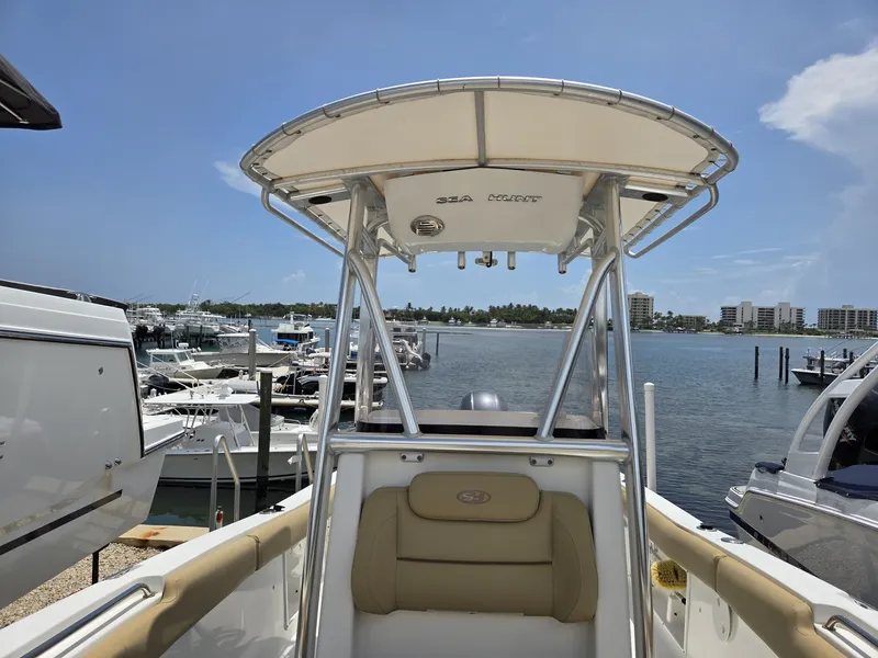 Slide: The Image of Sea Hunt Ultra 211 2017 - 6551559