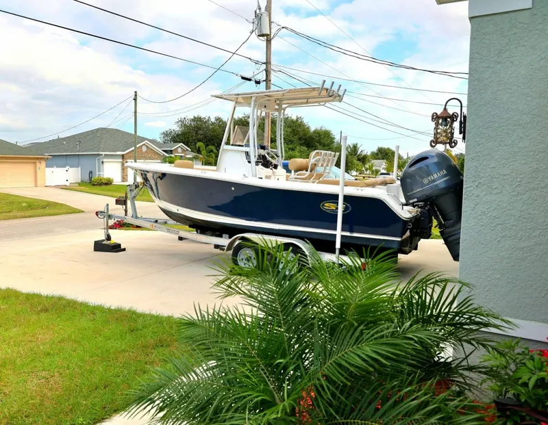 Slide: The Image of Sea Hunt Ultra 211 2017 - 6551581