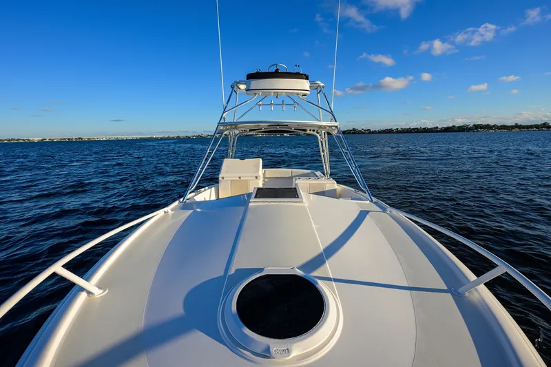 Slide: The Image of Aura 28 Heron's Catch - Exterior Bow 1998 Aura 28 CenterConsole Heron's Catch - 6565938