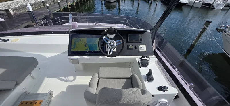 Slide: The Image of Fountaine Pajot Motor Yacht 44 2018 - 6552053