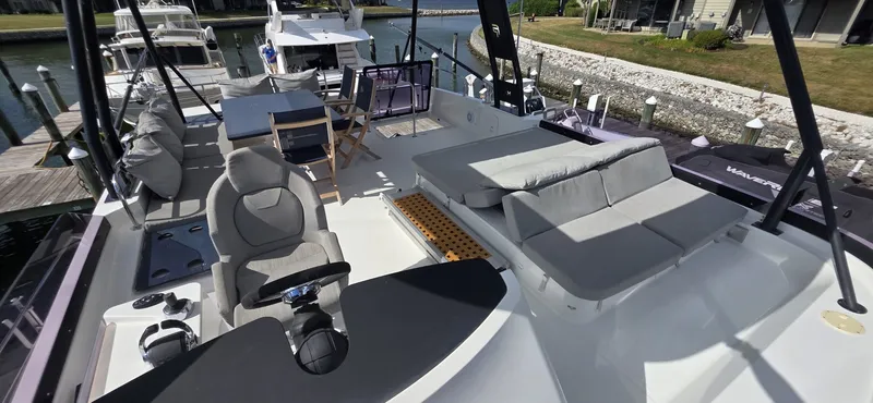 Slide: The Image of Fountaine Pajot Motor Yacht 44 2018 - 6552051