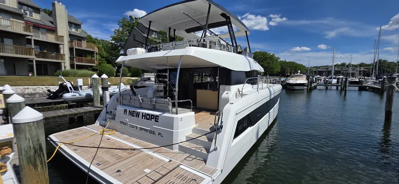Slide: The Image of Fountaine Pajot Motor Yacht 44 2018 - 6551960