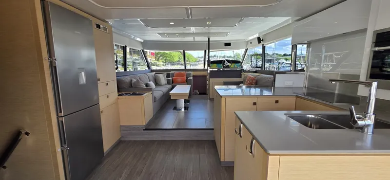 Slide: The Image of Fountaine Pajot Motor Yacht 44 2018 - 6551985