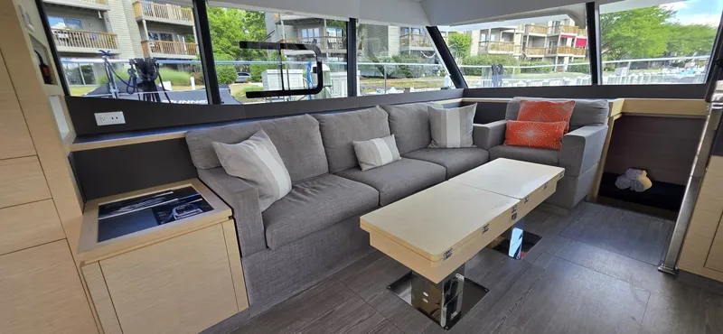 Slide: The Image of Fountaine Pajot Motor Yacht 44 2018 - 6552000