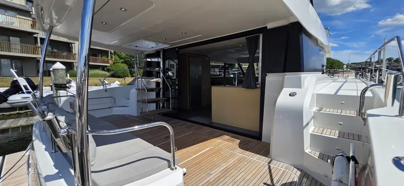 Slide: The Image of Fountaine Pajot Motor Yacht 44 2018 - 6551971