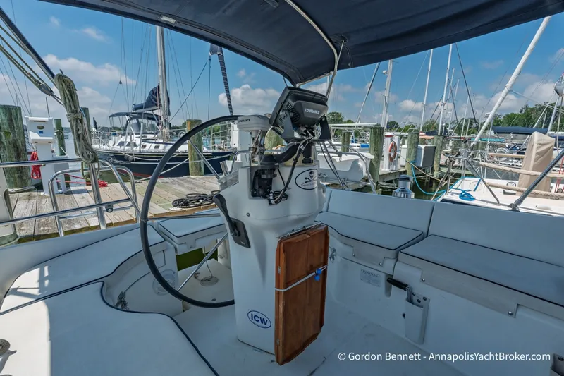 Slide: The Image of Beneteau Oceanis 361 2001 - 6552147