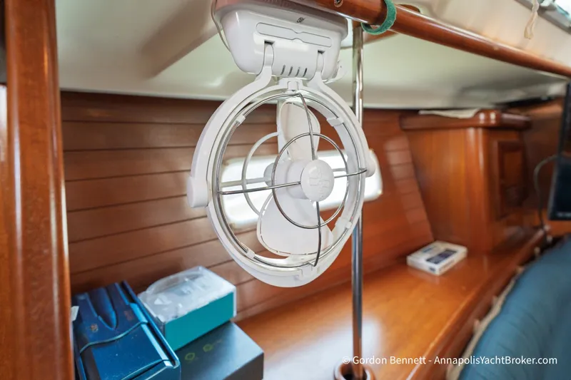 Slide: The Image of Beneteau Oceanis 361 2001 - 6552113