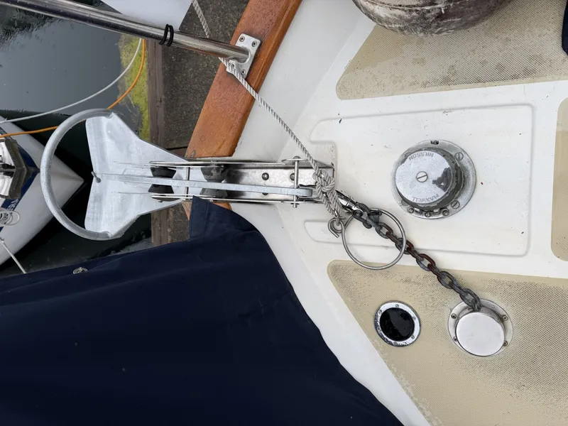 Slide: The Image of Monk 36 Aft Cabin 1988 - 6782693
