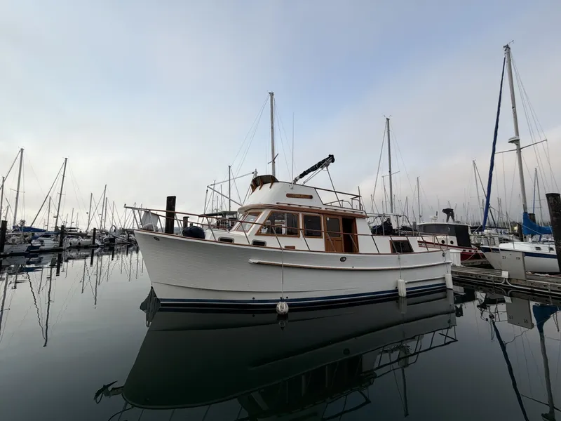 The Image of Monk 36 Aft Cabin 1988 - 7465722