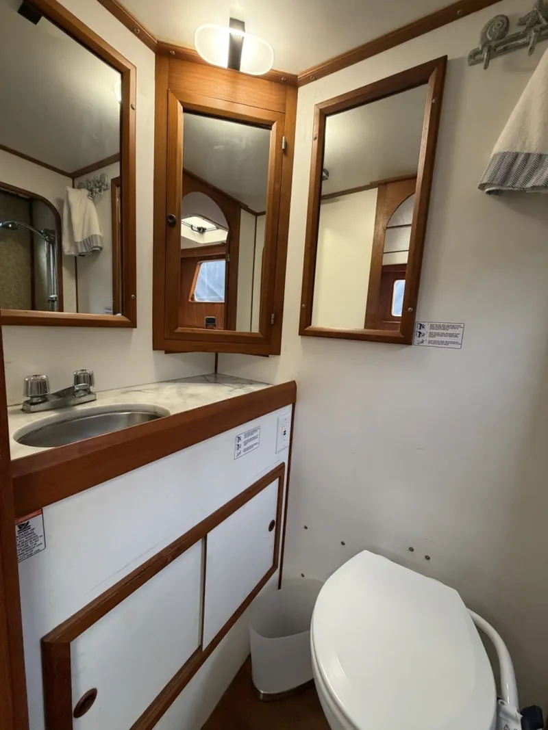 Slide: The Image of Monk 36 Aft Cabin 1988 - 6565189