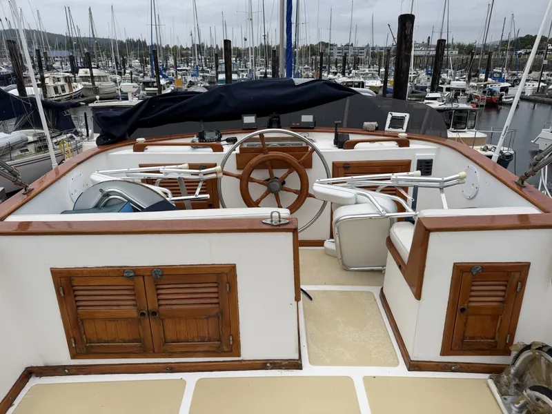 Slide: The Image of Monk 36 Aft Cabin 1988 - 6782695