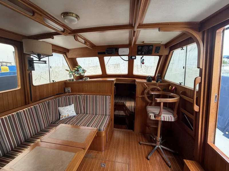 Slide: The Image of Monk 36 Aft Cabin 1988 - 6565167