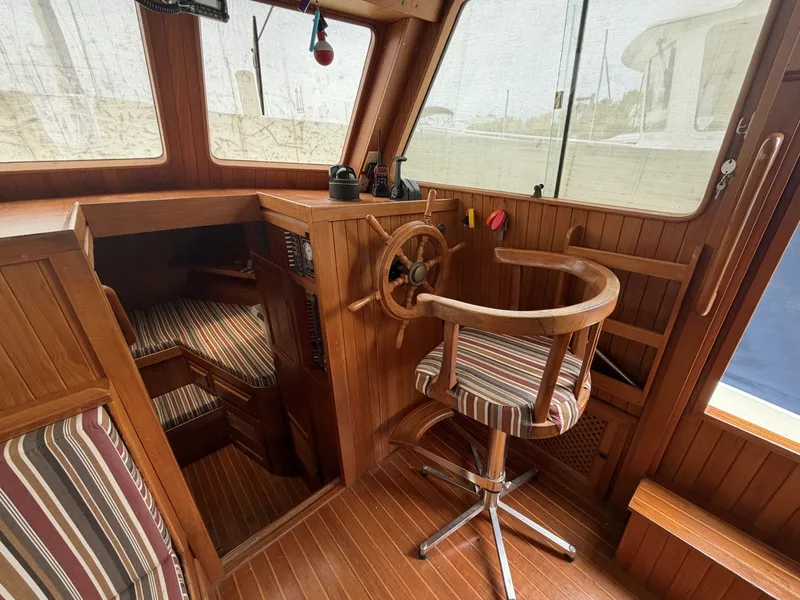 Slide: The Image of Monk 36 Aft Cabin 1988 - 6565169
