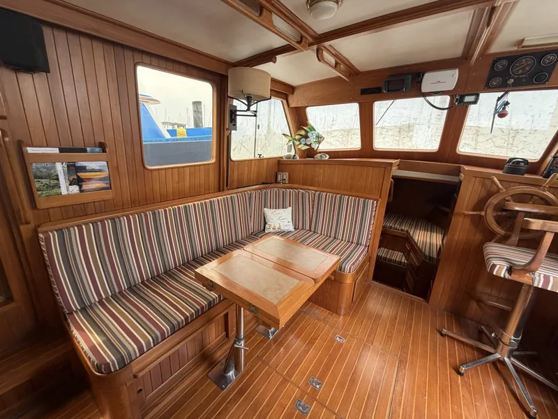 Slide: The Image of Monk 36 Aft Cabin 1988 - 6565166