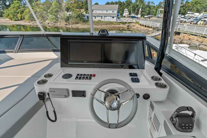 Slide: The Image of Cruisers 50 FLY 2027 - 7529247