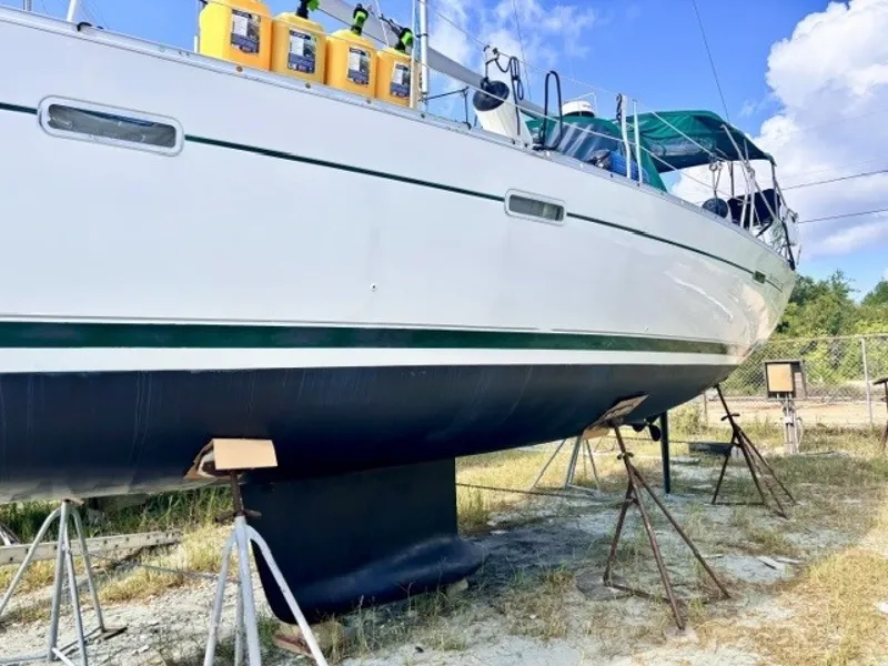 Slide: The Image of 2004 Beneteau Oceanis 393 Bottom Painted 8-2026 - 7309407