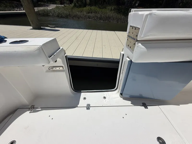 Slide: The Image of Edgewater 368 CC 2016 - 6564903